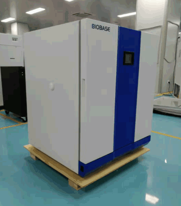 电热恒温培养箱